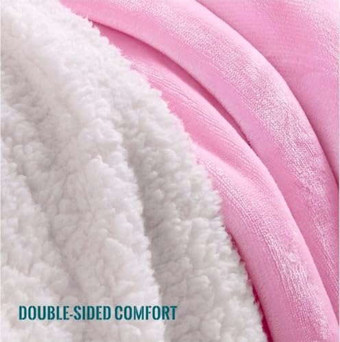 Image of VAS COLLECTIONS Flannel Sherpa Baby Blanket | 2-Layer Soft & Fluffy AC Blanket | 250 GSM, 800 g Lightweight All-Season Wrapping Sheet for Newborns (Baby Pink, 130 x 105 cm, 3-24 Months)