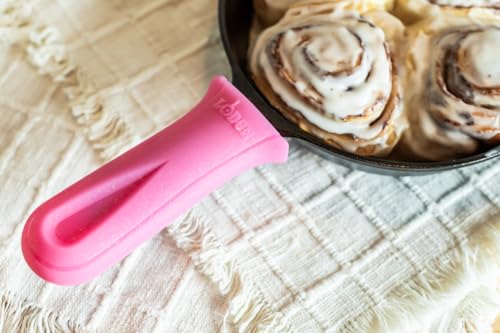 Lodge Silicone Deluxe Hot Handle Holder, Roller-Disco Pink - image 3