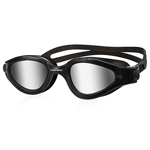 Queshark Polarisierte Schwimmbrille UV-Schutz Wasserdichter, beschlagfreier, Verstellbarer Gurt Komfort für Unisex Erwachsene Männer und Frauen QS02 (Schwarzes Silber) Cover