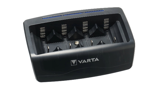 VARTA Caricabatterie Con 4 Batterie AA 2100mAh - Per AA/AAA, Ricarica In 4.5 Ore - Foto 5