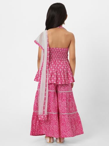 Image of Nautinati Girls Nauti Nati Girls Printed V Neck Pure Cotton Kurti With Sharara Dupatta
