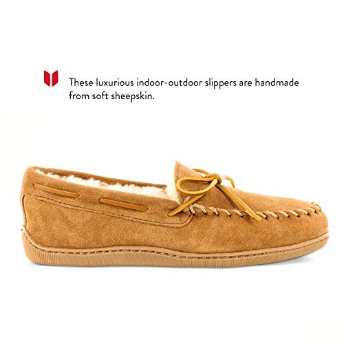 Minnetonka Men's Sheepskin Hardsole Moccasin Slippers2