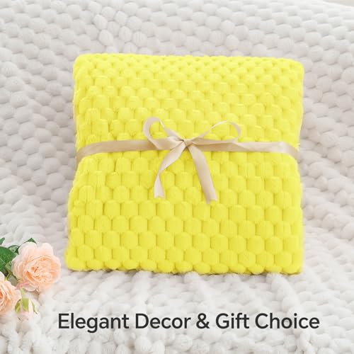 Image of BEDELITE Amber Yellow Throw Blanket for Couch, Soft Cozy Gifts for Women | 3D Jacquard Decorative Fleece Blanket, Super Soft Plush Throws, Cute Birthday Gift for Women, Suitable for All Seasons, 50*60