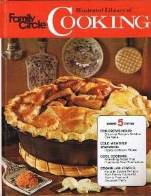 Family Circle Illustrated Library of Cooking Vo... B000KZJ8OE Book Cover