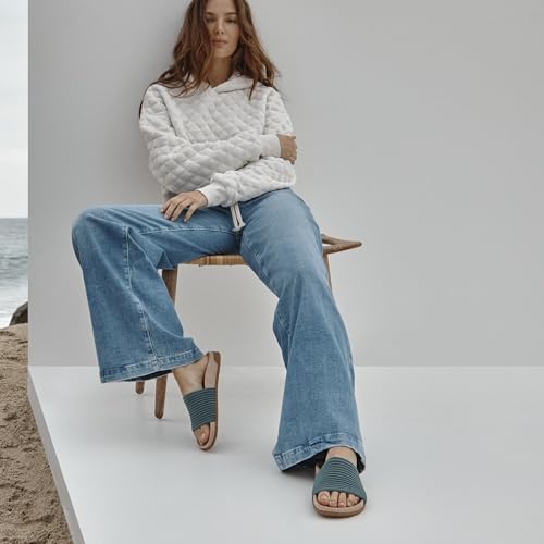 Vionic Women's Evie Knit Slide Sandal2