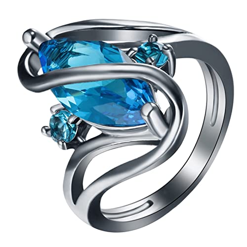 Bague de majeur pour femme ornée d'une marquise bleue raffinée