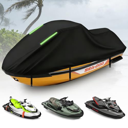 【Disegni di copertina】【Per Yamaha VX Deluxe HO】1. Allacciare le tre fibbie antivento regolabili che corrono sul fondo della moto d'acqua.2. Orli elastici sulla parte anteriore e posteriore for una migliore vestibilità sulla tua moto d'acqua.3. Le strisce riflettenti anteriori migliorano la visibilità in condizioni di scarsa illuminazione, garantendo sicurezza durante lo stoccaggio o il rimorchio.