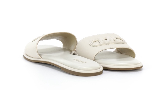 Amazon.com | Michael Kors Women's Saylor Slide Natural/Optic White