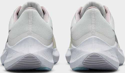 Image of Nike Women's Air Winflo 9 Sneaker