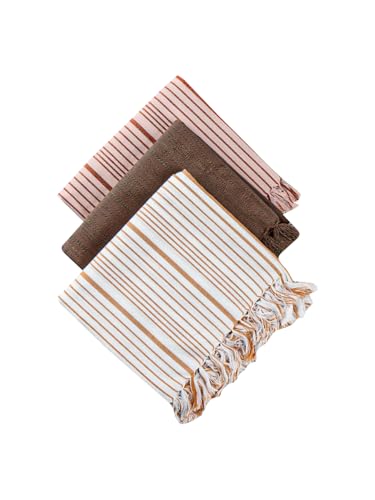 Image of RAMRAJ COTTON Pack Of 4 Cotton Bath Towel Set Crafted For Softness| Durability| And Comfortable Daily Use