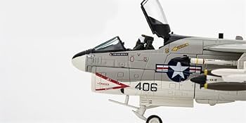 Amazon.co.jp: 1/72 完成品 for Century Wings A-7E for Corsair II US