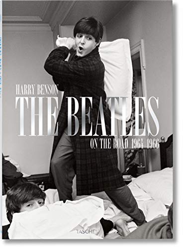 Harry Benson. The Beatles: JU