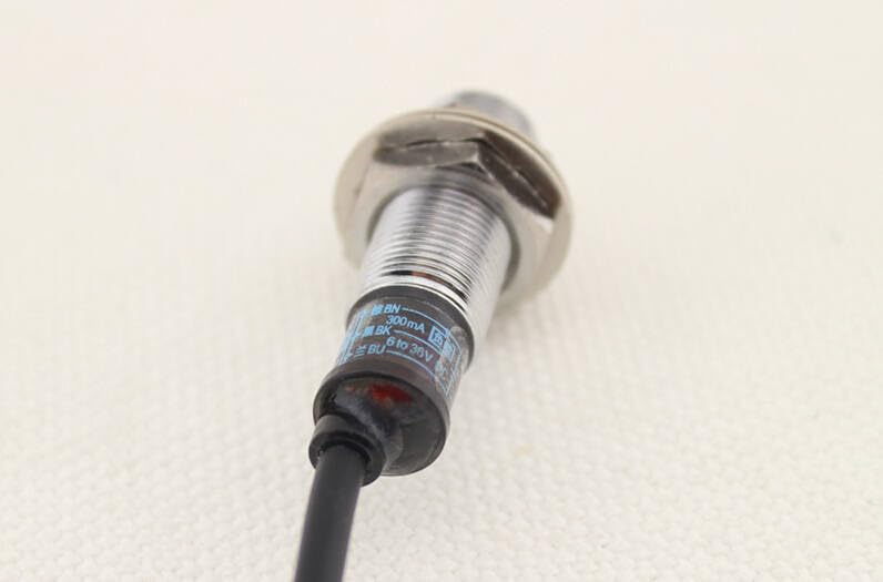 Interruttore Sensore Di Prossimità Induttivo PR12-2DC M12 - Rilevatore Movimento 2mm IP67