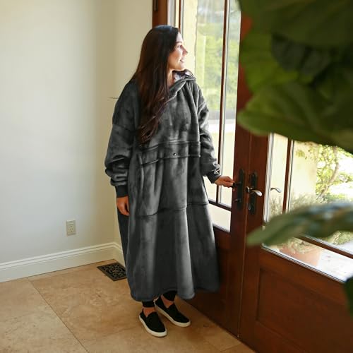 Image of Catalonia Oversized Hoodie Blanket Sweatshirt, Comfortable Sherpa Giant Pullover with Large Front Pocket for Adults Men Women Teenagers Wife Girlfriend