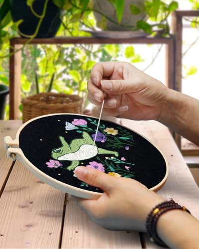 Image of TINDTOP Embroidery Kit for Beginners Adult, Frog Embroidery Kit | Include Embroidery Cloth Hoops Threads for Craft Lover Hand Stitch with Embroidery Skill Techniques