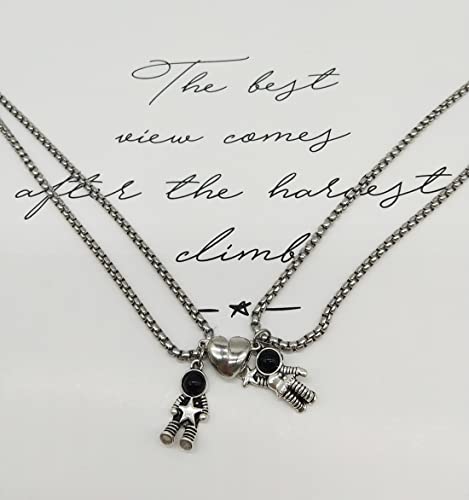 Wainis 2 Pcs Stainless Steel Couples Necklaces Astronomy Spaceman Matching Couple Necklaces Valentine’s Day Gift For Him Her Or Best Friends Jewelry #TOP4