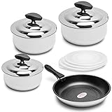 [11 PIEZAS] Batería de cocina compuesta por: 3 Cacerolas Ø 16, 20, 24 cm; 1 Sartén antiadherente Ø 24 cm; 3 Tapas de acero inoxidable Ø 16, 20, 24 cm; 3 Tapas herméticas Ø 16, 20, 24 cm y 1 Mango extraíble.