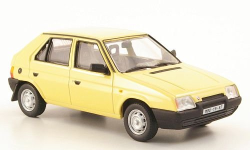 SKODA Favorit 136l, bej, 1987, model araba, Abrex 1: 43 : Abrex