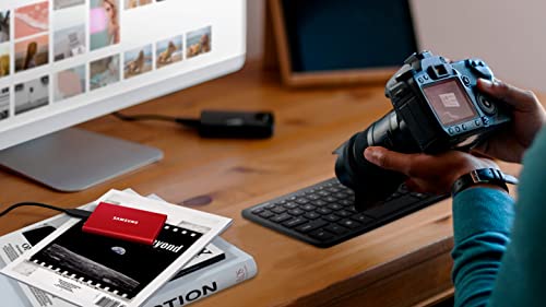 Image of Samsung T7 2TB Up to 1,050MB /s USB 3.2 Gen 2 (10Gbps, Type-C) External Solid State Drive (Portable SSD) Red (MU-PC2T0R)