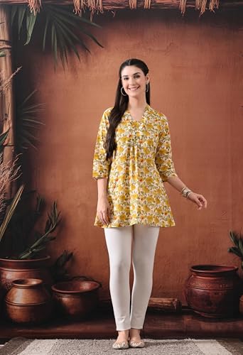 Image of Amazon Brand - Tavasya Women Ethnic Printed V-Neck Cotton Short A-line Kurta | Stylish Casual Everyday Office Top | 3 /4th Sleeve | Regular Fit