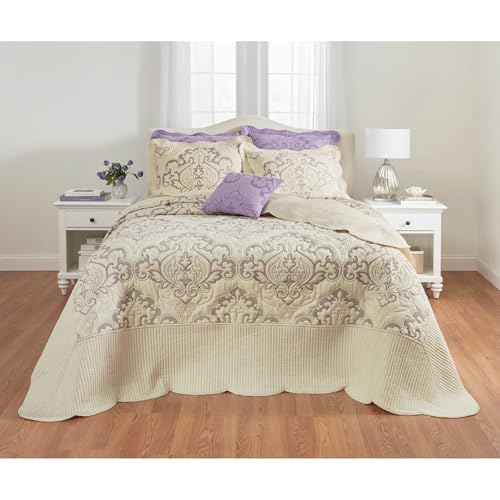 Image of BrylaneHome Amelia Bedspread