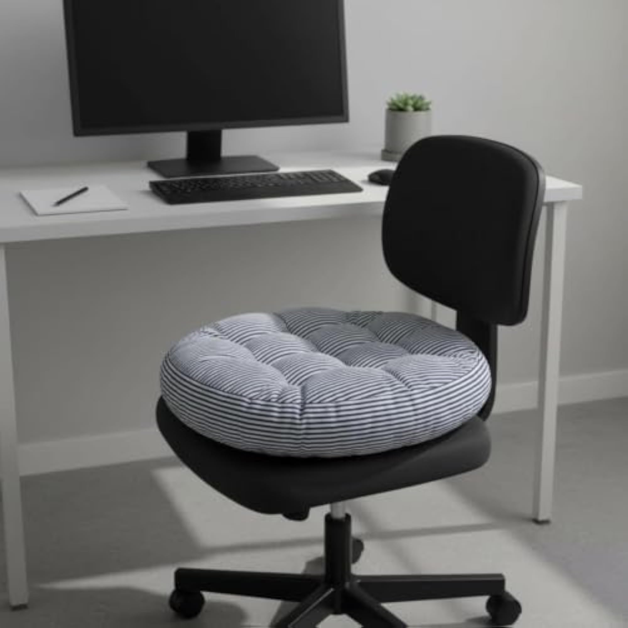 Round Tatami Cushion, Stylish and Comfortable