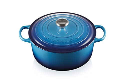 Le Creuset Signature Gusseisen-Bräter mit Deckel, Ø 28 cm, Rund, Für alle Herdarten und Induktion geeignet, Volumen: 6,7 l, 6,125 kg, Azure, 21177282202430