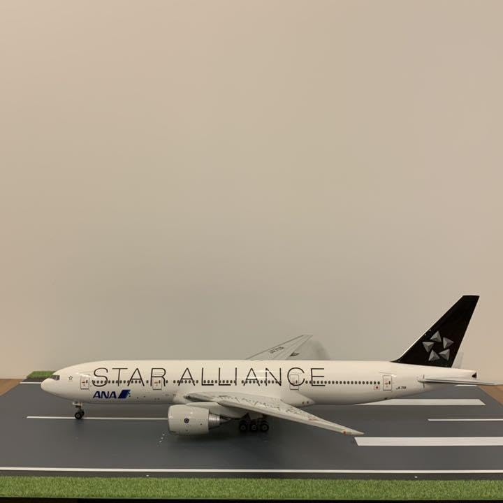 全日空商事 1/200 ANA B777-200 STAR ALLIANCE Amazon.co.jp: 全日空商事 ANA B777-200 Star Alliance : 文房具