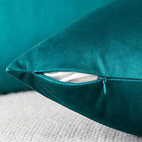 Sungeek Set of 4 Decorative Cushion Covers Solid Soft Velvet Pillow Covers with Invisible Zipper Square Throw Pillow Cases for Sofa Car Patio Bedroom Living Room 45x45cm Blue Green - Cosy Home Interiors Sungeek Set of 4 Decorative Cushion Covers Solid Soft Velvet Pillow Covers with Invisible Zipper Square Throw Pillow Cases for Sofa Car Patio Bedroom Living Room 45x45cm Blue Green - Image 5