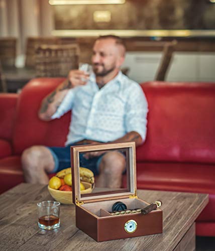 Amerigo Luxury Handcrafted Cigar Humidor - Leather Glass Top Cigar Box - Cigar Gifts for Men - Cigar Accessories - Humidor Humidifier with Cedar Core, Divider & Front Hygrometer - Holds 25-50 Cigars - Thumbnail 6