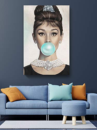 Funny Ugly Christmas Sweater Hepburn Fans Star Fashion Illustration For Room Decor Hepburn Blowing Bubble Gum Canvas 8" X 12" #TOP1