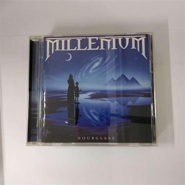 Millenium (4) Hourglass