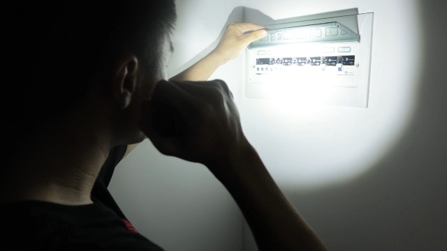 Torcia Wurkkos TS32 12000 Lumen - LED Ricaricabile, Impermeabile IPX8, Per Campeggio E Caccia - Foto 8