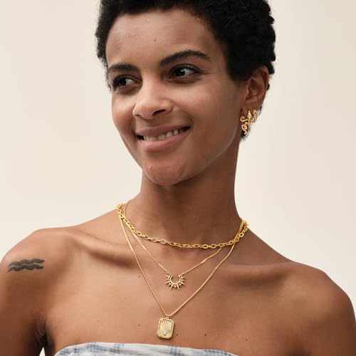 MEVECCO Dainty Gold Sun Moon Necklace for Women 18k Gold Plated Moon and Sun necklace Pendent Necklace Cubic Zircon Minimalist Handmade Necklace for Jewelry Gifts3