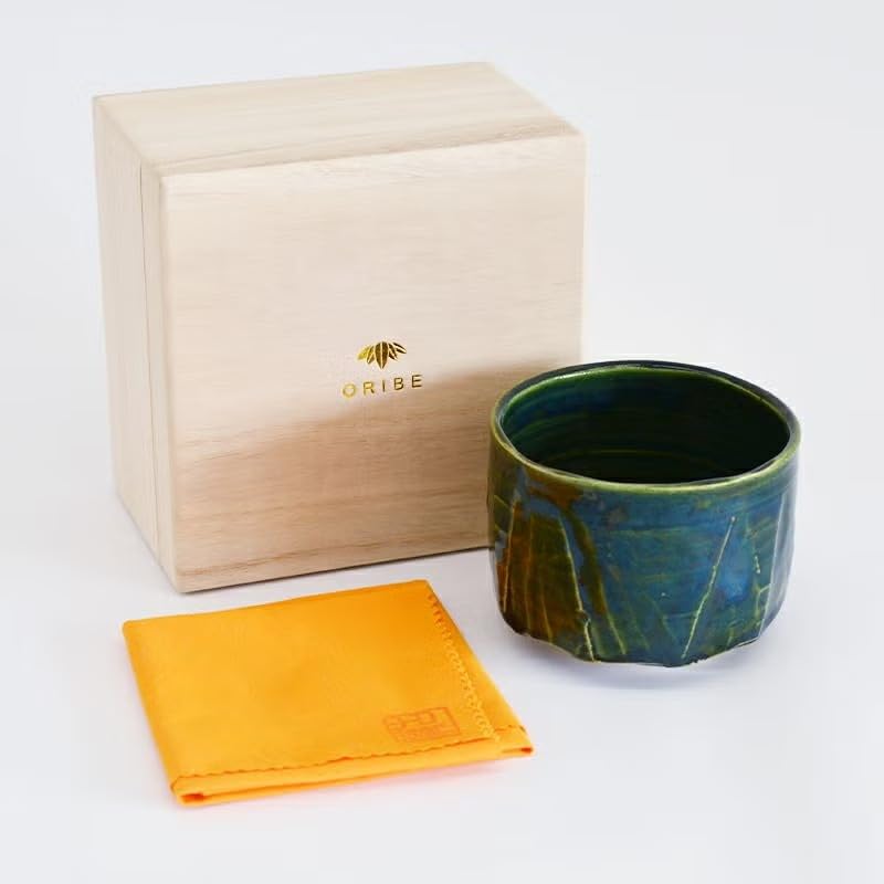 Amazon.co.jp: 織部 織部抹茶碗 プレゼント ギフト 木箱入 美濃焼 陶器