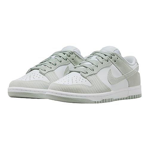 Image of Nike Men's Dunk Low Sneakers