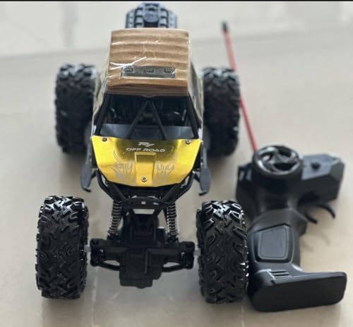 Image of R7 Toys Rock Crawler RC Car, 1:16 Scale, Die-Cast Metal, with Smoke Spray, Type-C Charging, for Ages 6+