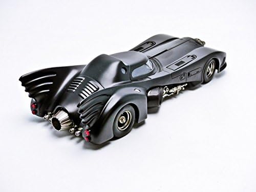Miniatura 5 de Hot Wheels Collector Batman devuelve vehículo fundido a presión Batmobile escala 118