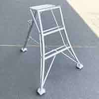 値下げしました！ コーワ 三脚 アルミ はしご 園芸三脚 ステップ付き