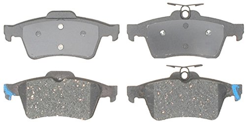 Plaquettes de frein ACDelco 14D1095CH pour supprimer les bruits au freinage arrière