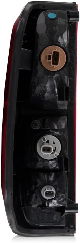 For Nissan Frontier Tail Light 2005-2014 Passenger Side | Replacement For NI2801170 | 26550-EA825