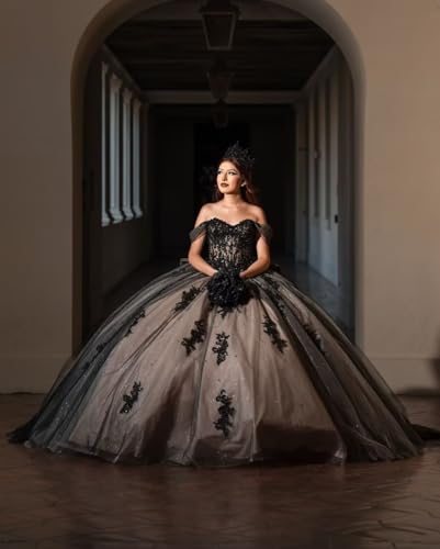 Puffy Tulle Quinceanera Dresses with Train Black Lace Appliques Prom Dresses Gothic Ball Gown for Sweet 15 16 with Bow2