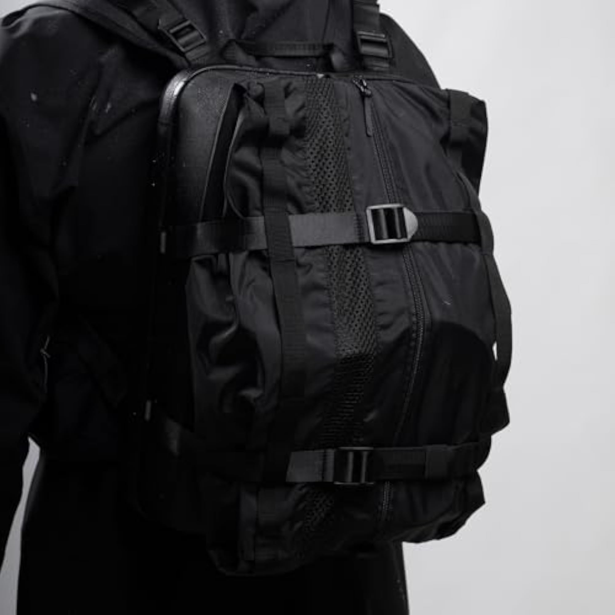 Mesh Laundry & Garment Bags for Travel