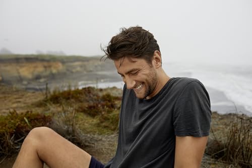 Kneipp MEN 3 in 1 Pflegedusche Sensitiv - Für Haut, Haar & Gesicht - Bio Aloe Vera - Hautberuhigendes Duscherlebnis - 200ml