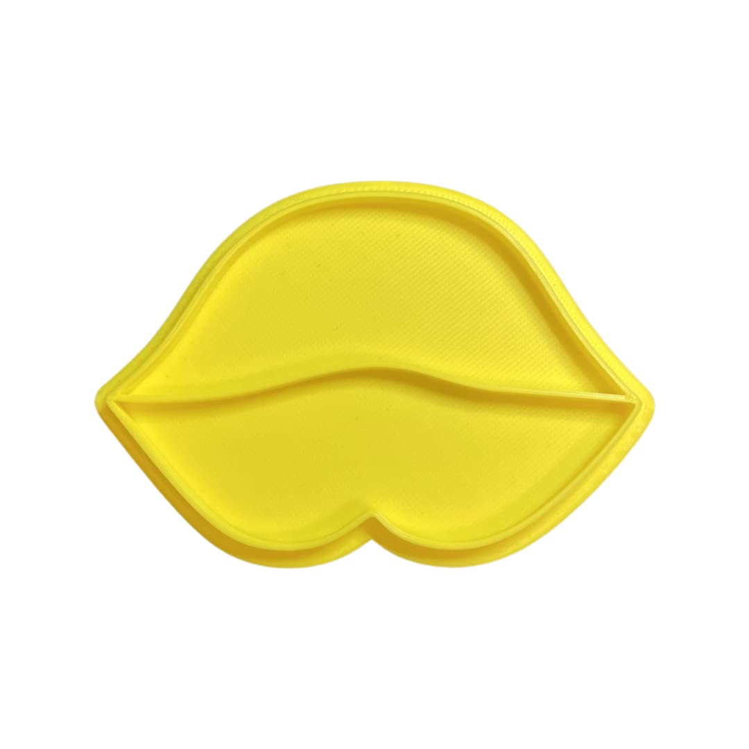 The Cookie Cutter Hub 10cm Lips Cookie Cutter and Matching Embosser for Cookies Biscuits Clay Baking Decoration