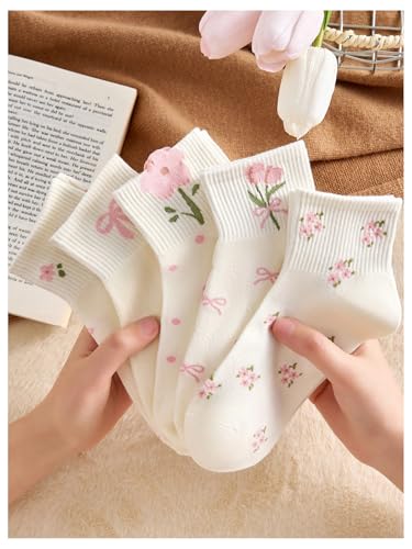 GORGLITTER Women's 5 Pairs Floral Bow Print Crew Socks Cute Casual Knitted Ankle Socks4