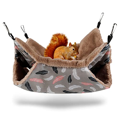 [FIBBIA E CATENA IN METALLO DUREVOLI] ---- La nostra amaca per piccoli animali ha un nuovo design di fibbia e catena in metallo in acciaio inossidabile, che è durevole e resistente ai morsi. Può essere installato in pochi passaggi.