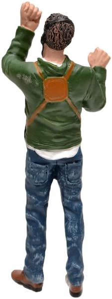 Camera Crew Figure III Boom Operator for 1:24 Scale Models by American Diorama