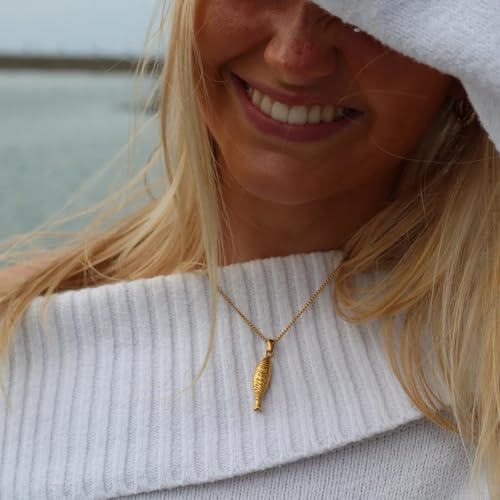 FAMARINE Fish Necklaces for Women Sardine Fish Charm Jewelry — view 3