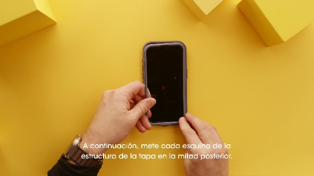 Otterbox Funda Defender XT para Samsung Galaxy S25+, Claro/Negro 7